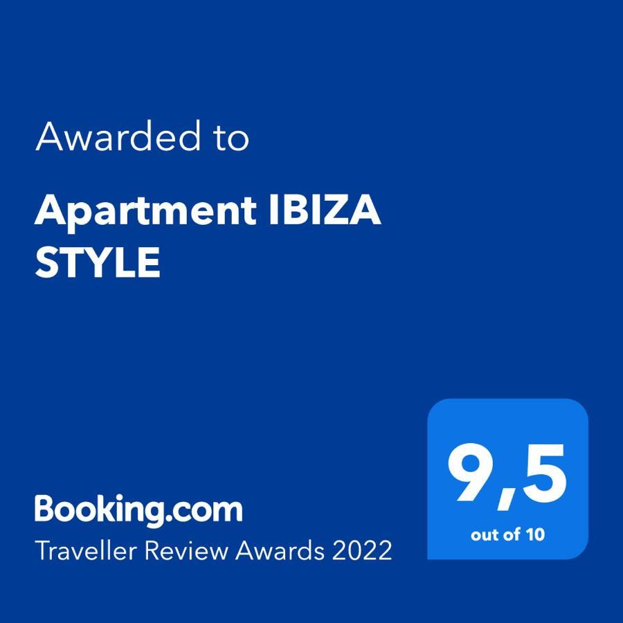 Apartment Ibiza Style Ел Вендрел Екстериор снимка